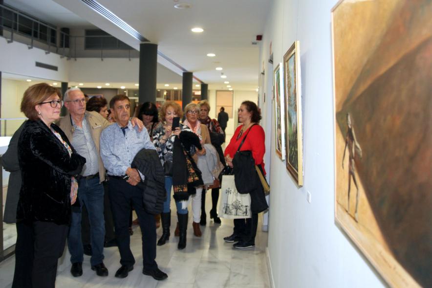 Visitantes y autoridades en el evento. -2019