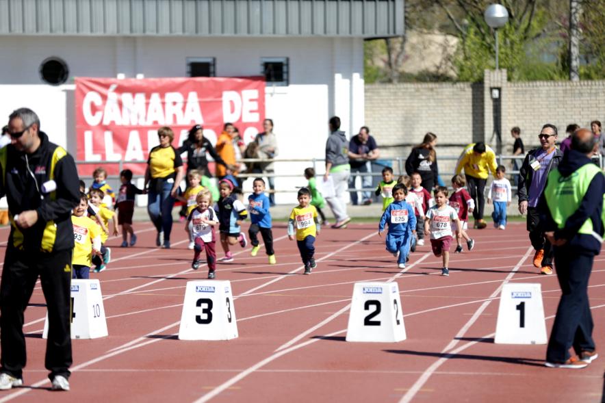 Torneo de Atletismo Intercentros de Alcobendas - La carrera infantil.
