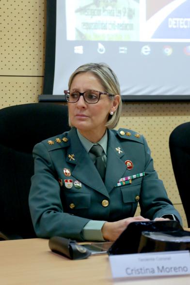 IIº Encuentro sobre Investigación Privada -  Primer plano de Dª Cristina Moreno,  jefa de la Guardia Civil.