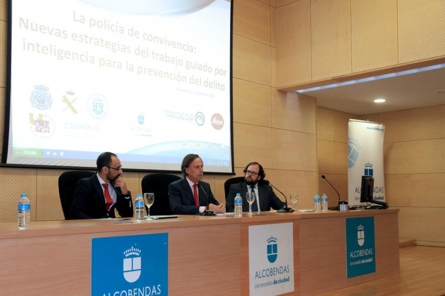 Inauguración Jornada "La Policía de Convivencia" - Discurso de las autoridades.