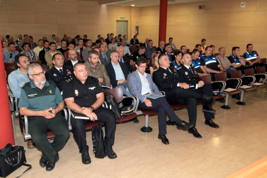 Inauguración Jornada "La Policía de Convivencia" -  Asistentes al acto.