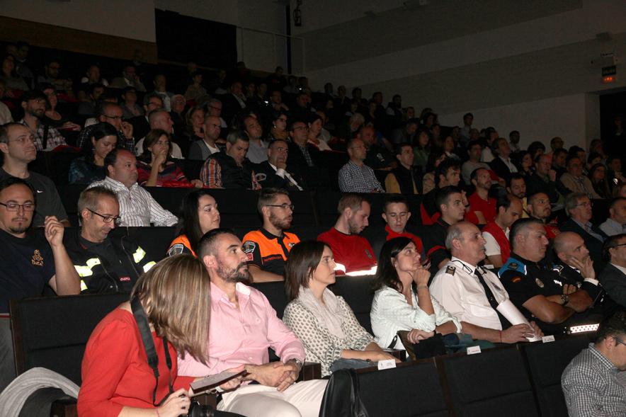 Jornada IIIer Encuentro de Prevención de Riesgos y Emergencias - Imagen del público asistente al acto.