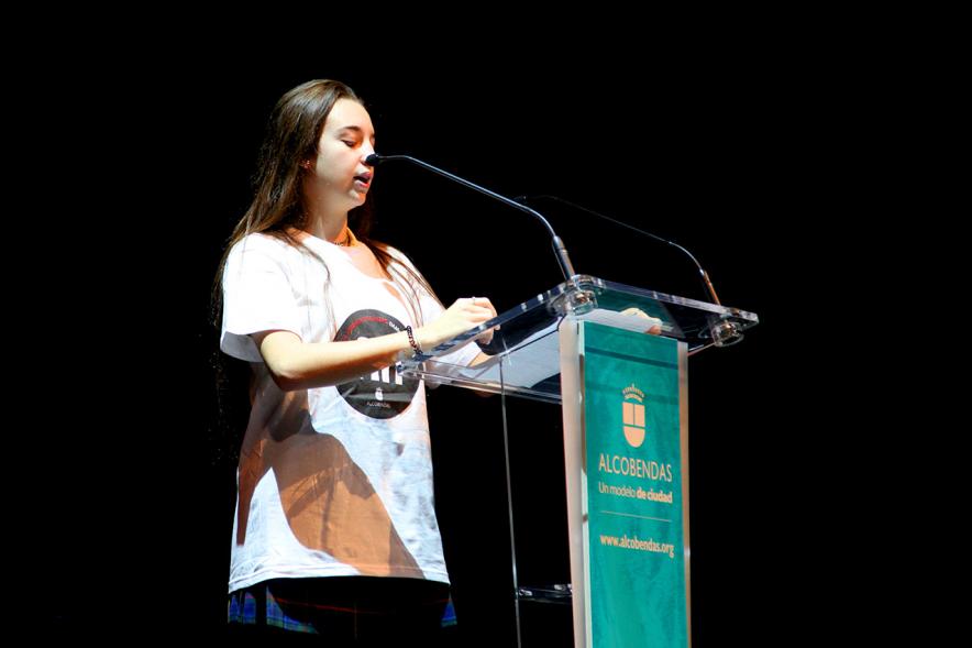 Jornada con los Institutos de Educación Secundaria Contra la Violencia de Género -  Primer plano del discurso de una estudiante.