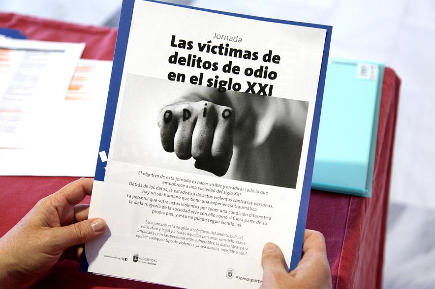 Jornada Las Víctimas de Delitos de Odio en el Siglo XXI - Imagen de la portada del programa informativo de las jornadas.