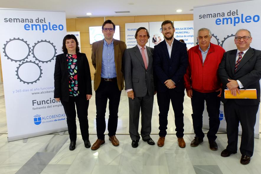 Jordanas de Empleo 2018 - Posado de las autoridades municipales y los empresarios.