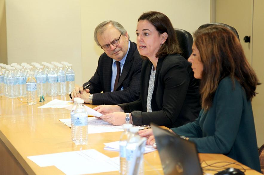Inauguración Jornadas de Accesibilidad al Medio Físico - Imagen una persona dirigiéndose al público asistente. 
