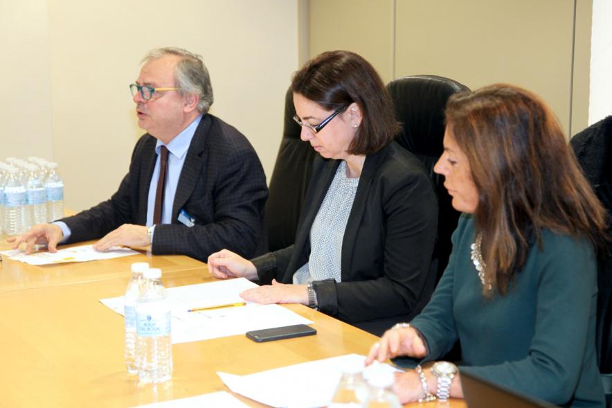 Inauguración Jornadas de Accesibilidad al Medio Físico - Imagen una persona dirigiéndose al público asistente. 