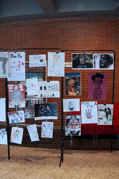 VI Jornadas Alcobendas por un Futuro sin Violencia -  Dibujos por las jornadas.