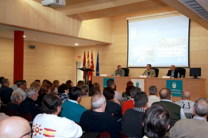 Inauguración de las Jornadas sobre Alcoholismo -  Panorámica de la sala.