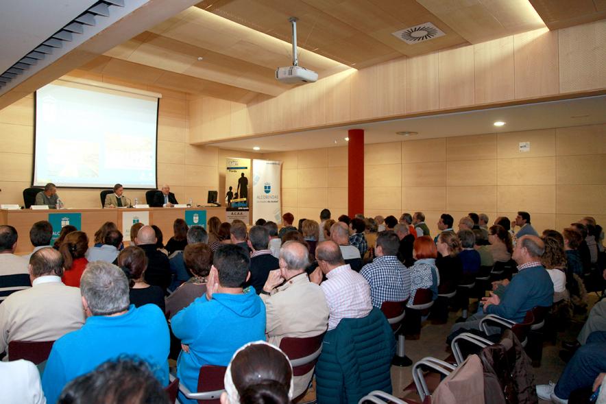 Inauguración de las Jornadas sobre Alcoholismo -  Panorámica del acto.