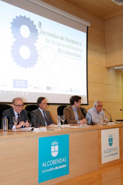 Alcalde Ignacio de Vinuesa y concejal Agustín Martin y autoridades - 2019