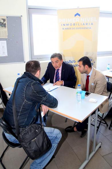 Entrevistadores y candidato - 2019