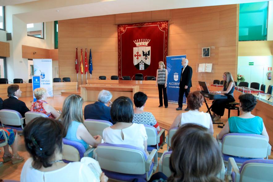 Acto de Jubilación de Profesores - Actuación musical en el acto.