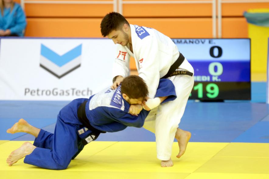Open Europeo de Judo - Dos participantes luchando en un combate de judo.