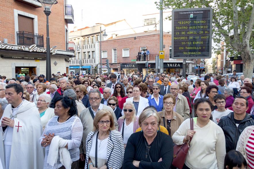 Semana Santa 2017 - Procesión de Jueves Santo - Los feligreses. 