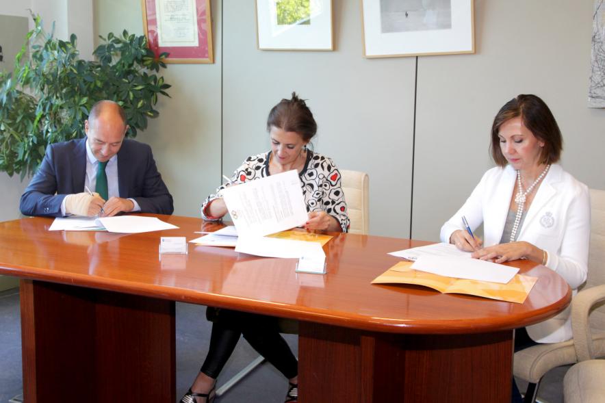 Momento de la firma