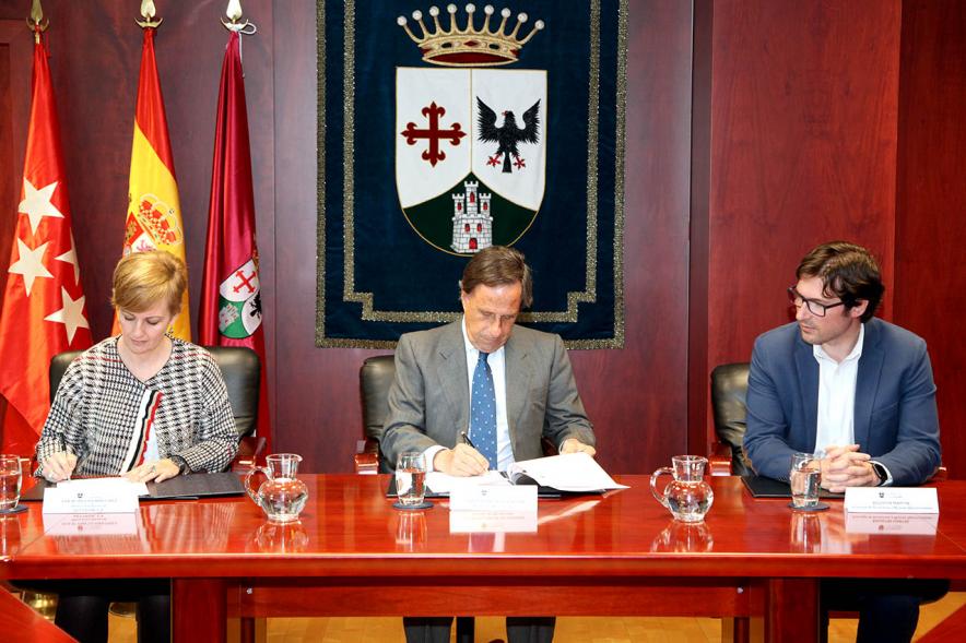 Momento de la firma