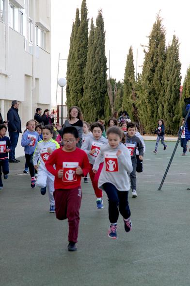 Carrera Kilómetros de Solidaridad Colegio Base - Imagen de la carrera infantil.