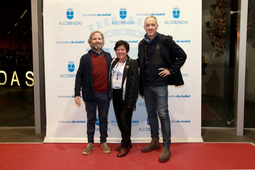 Preestreno de la Película "Las Furias" en el Centro de Arte -  Posado de los directores.