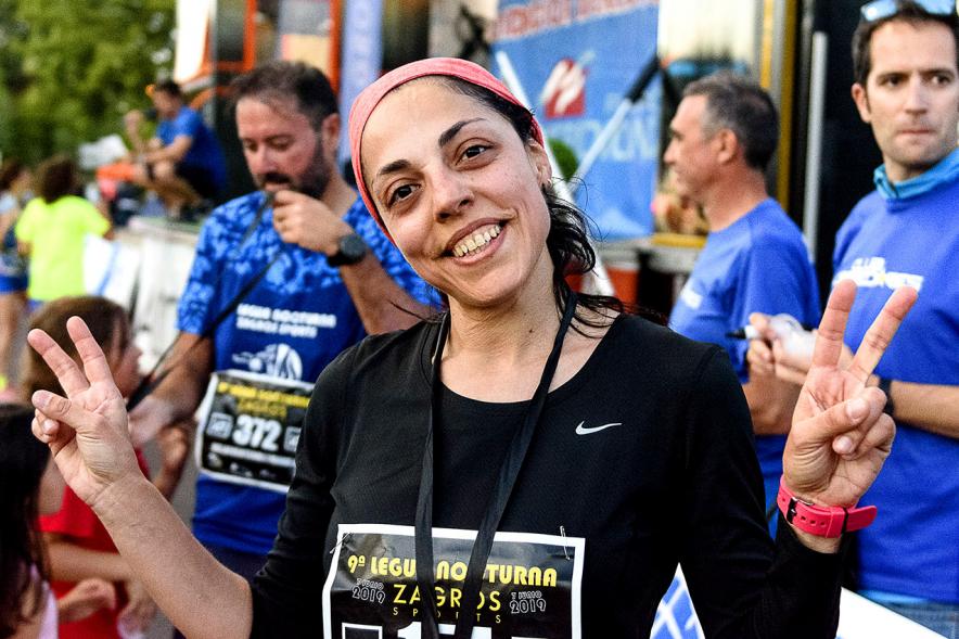 Legua Nocturna 2019 - Imagen de una participante de la carrera.