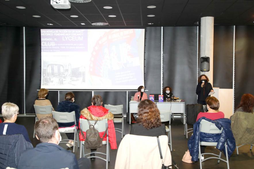 Presentación Libro Ni Locas Ni Tontas -2020