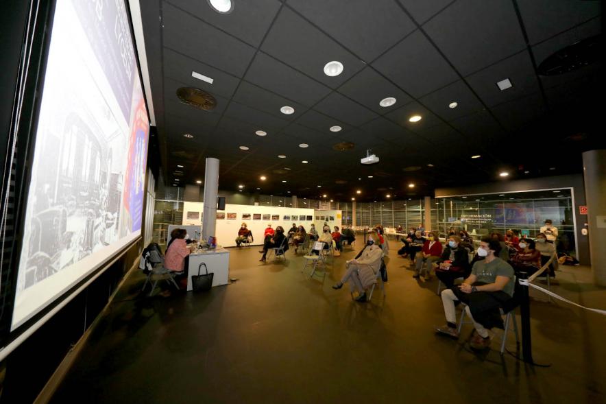 Vista general de la Presentación Libro Ni Locas Ni Tontas - 2020