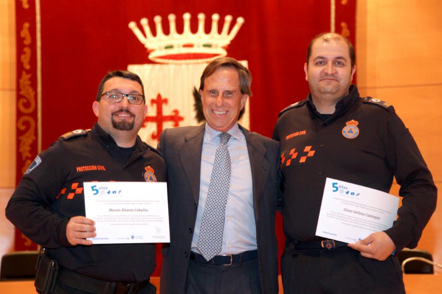 Vº Aniversario Grupo de Trabajo de las Redes Sociales Los Elegidos - Protección Civil con el alcalde.