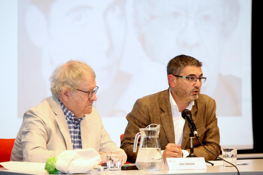  Alcalde Rafael Sanchez y Ian Gibson (historiador e hispanista. Los Miércoles en Abierto - Ian Gibson – 2019