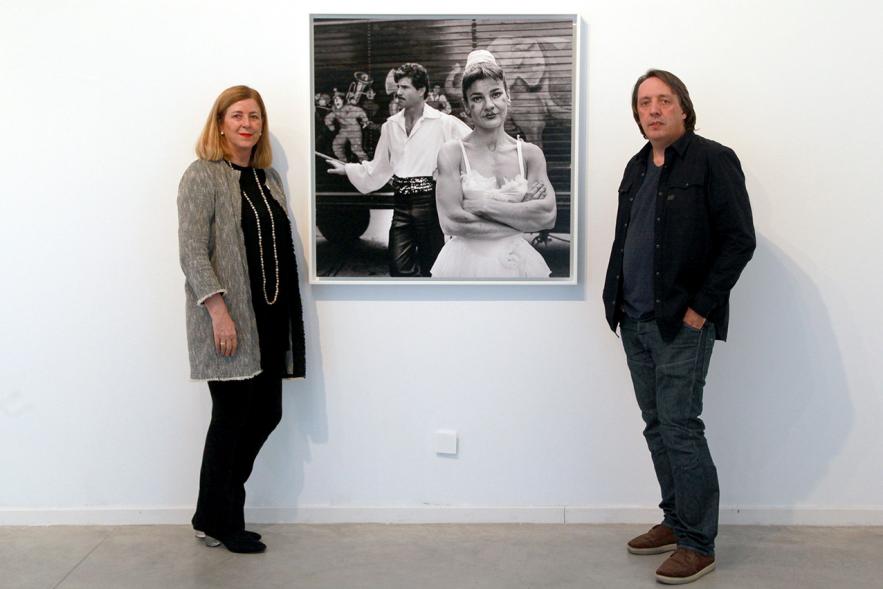 Inauguración Exposición "El Cielo de Manuel Capón Mauriz - El autor, la concejal y la obra.
