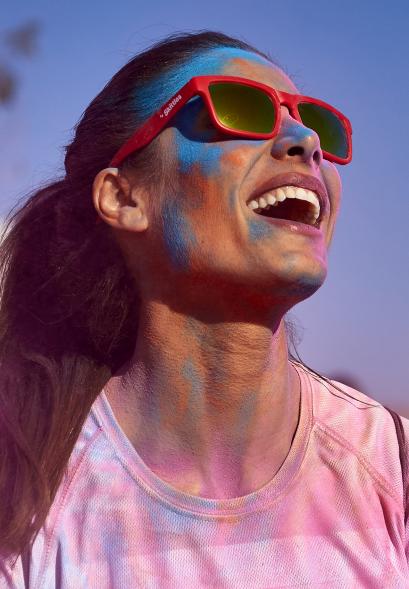 Carrera Color Run - Imagen de participante en la carrera.