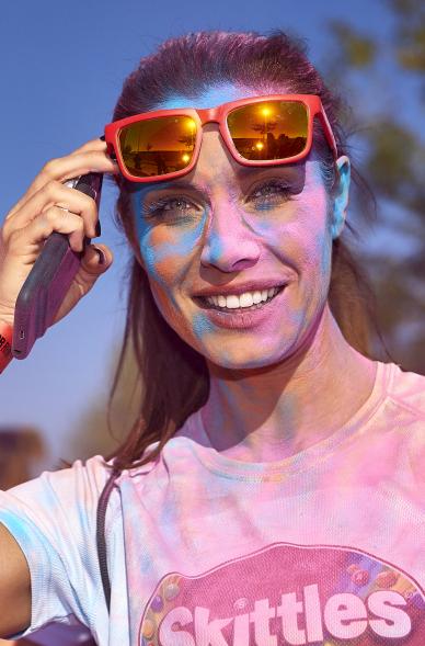 Carrera Color Run - Imagen de participante en la carrera.