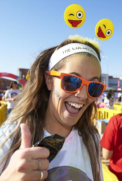 Carrera Color Run - Imagen de participante en la carrera.