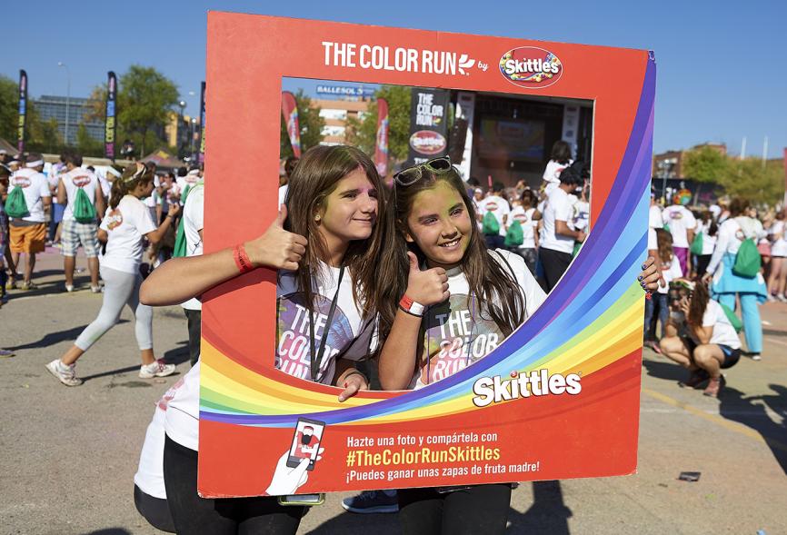 Carrera Color Run - Imagen de participantes en la carrera.