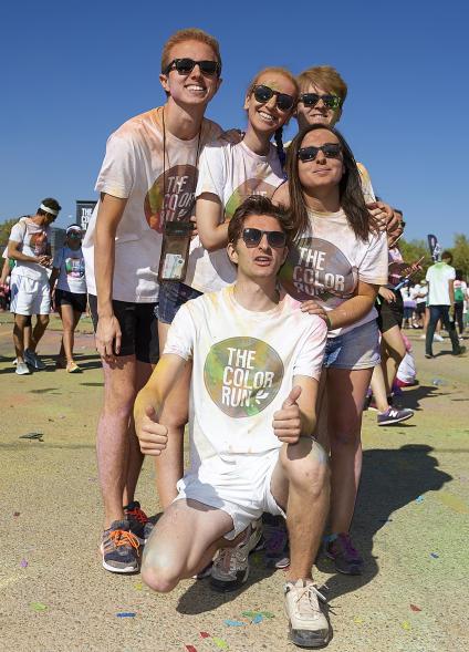 Carrera Color Run - Imagen de participantes en la carrera.