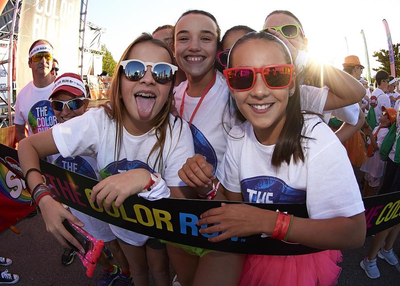 Carrera Color Run - Imagen de participantes en la carrera.