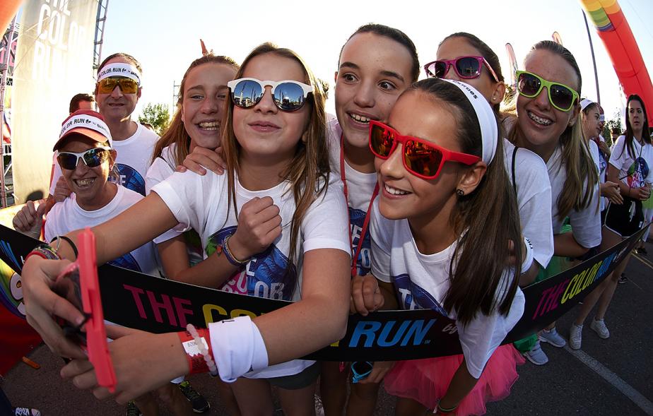 Carrera Color Run - Imagen de participantes en la carrera.