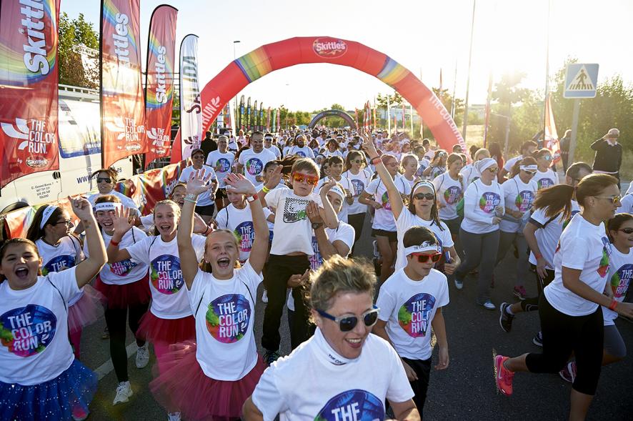 Carrera Color Run - Imagen de participantes en la carrera.