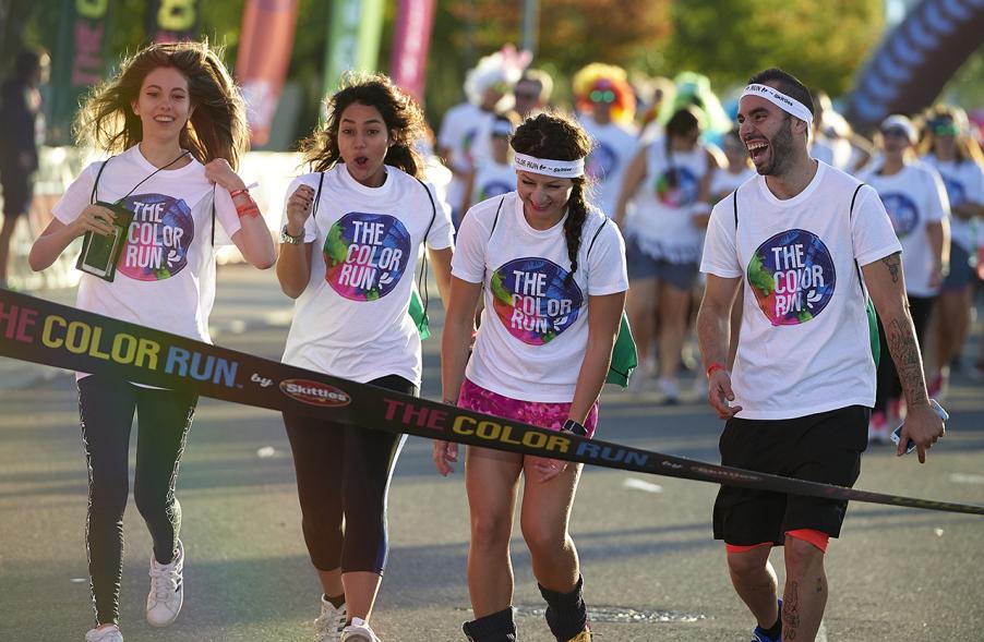 Carrera Color Run - Imagen de participantes en la carrera.