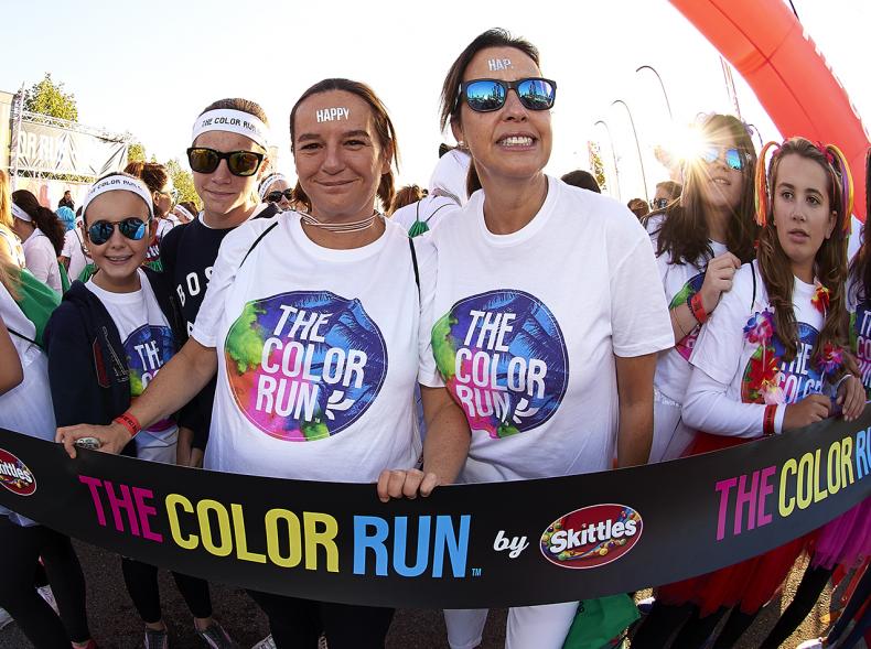 Carrera Color Run - Imagen de participantes en la carrera.