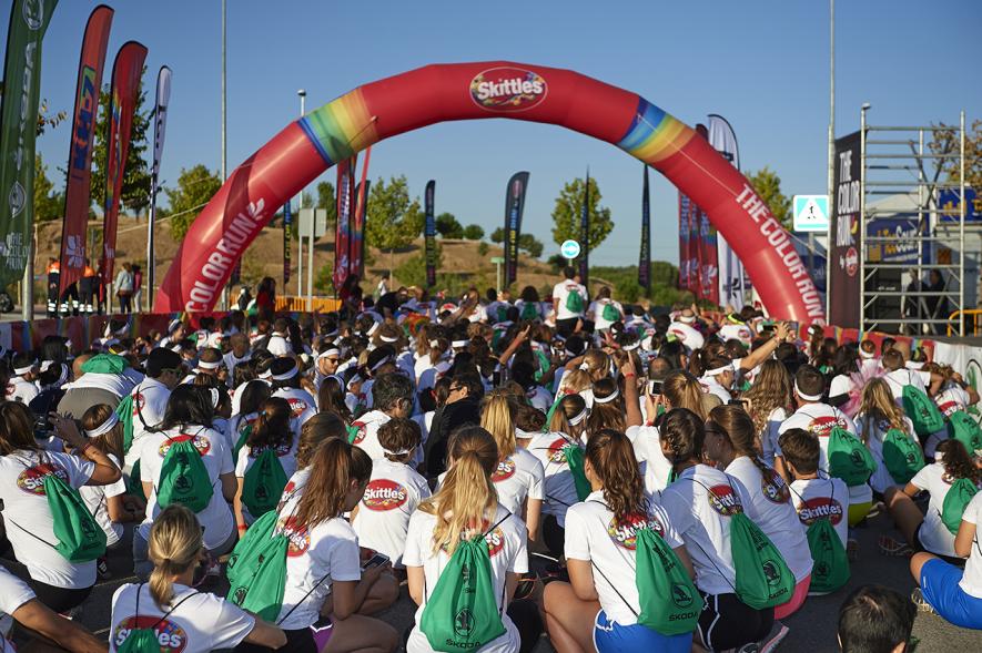 Carrera Color Run - Imagen de participantes en la carrera.