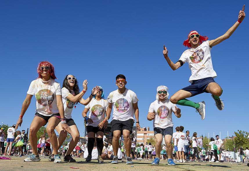 Carrera Color Run - Imagen de participantes en la carrera.