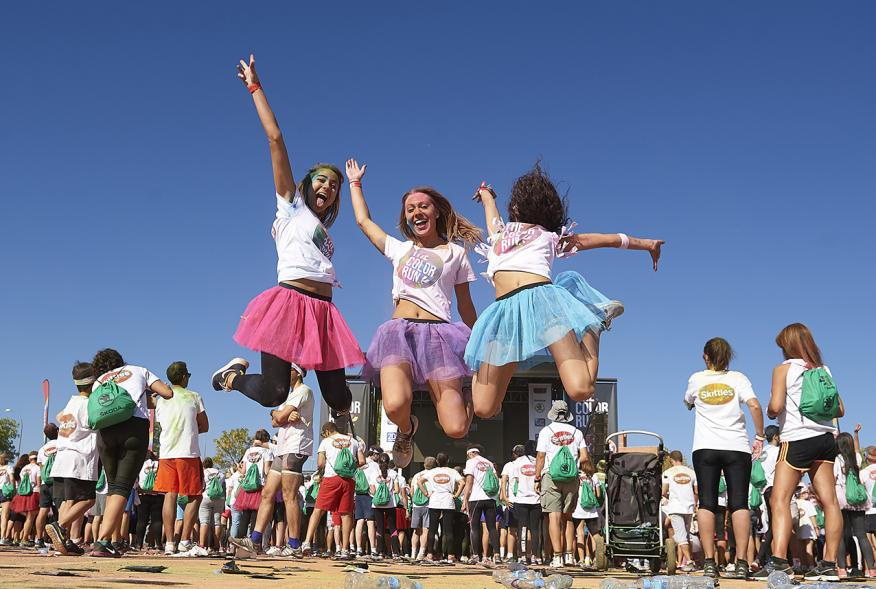 Carrera Color Run - Imagen de participantes en la carrera.