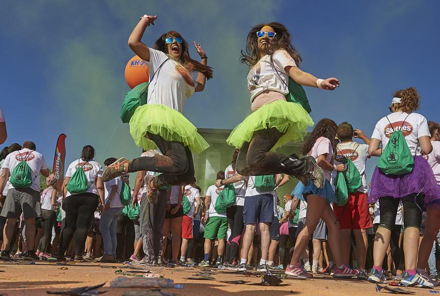 Carrera Color Run - Imagen de participantes en la carrera.