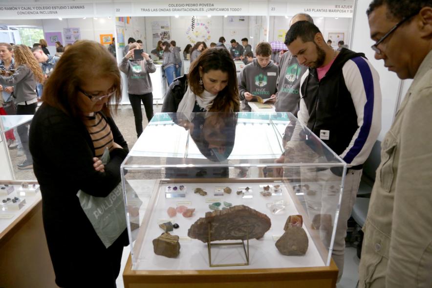 Inauguración Finde Científico del MUNCYT -  Un experimento.