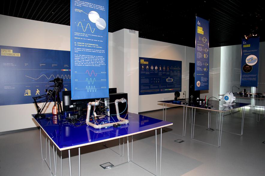 Inauguración Exposición Laboratorio de Luz en el MUNCYT - Una obra de la exposición.