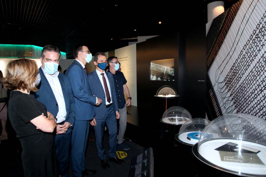 Ministro Pedro Duque, concejal Miguel Ángel Arranz. Visita del Ministro Pedro Duque al MUNCYT - 2020