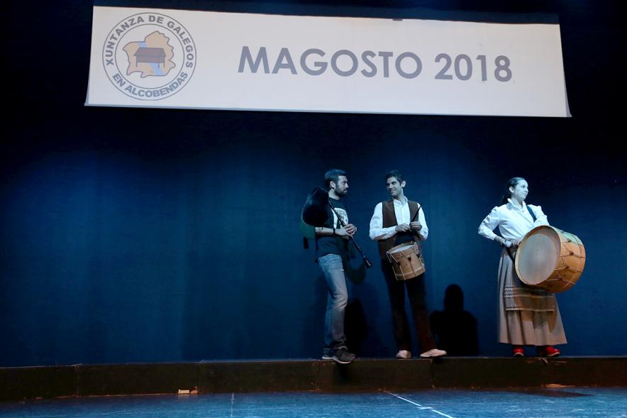 Fiesta del Magosto 2018 - Imagen de los músicos que acompañan al coro.