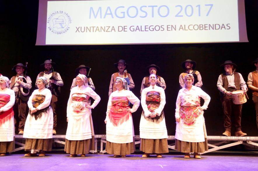 Espectáculo de música y baile regional. 