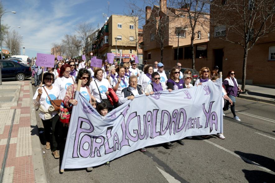 Manifestación por la Igualdad Real Ya - Cabecera de la manifestación.