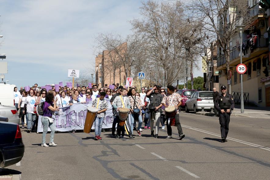 Manifestación por la Igualdad Real Ya - Cabecera de la manifestación.